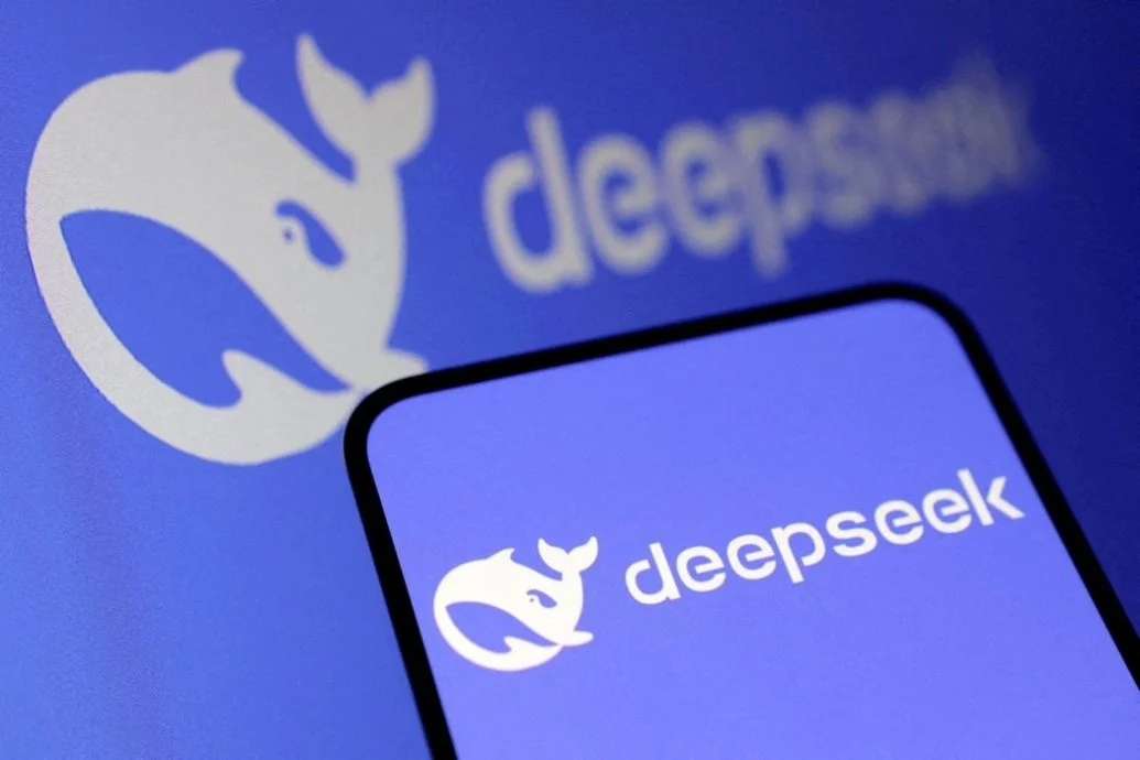 DeepSeek V4 双版本正式上线：标准版与推理版全面开源